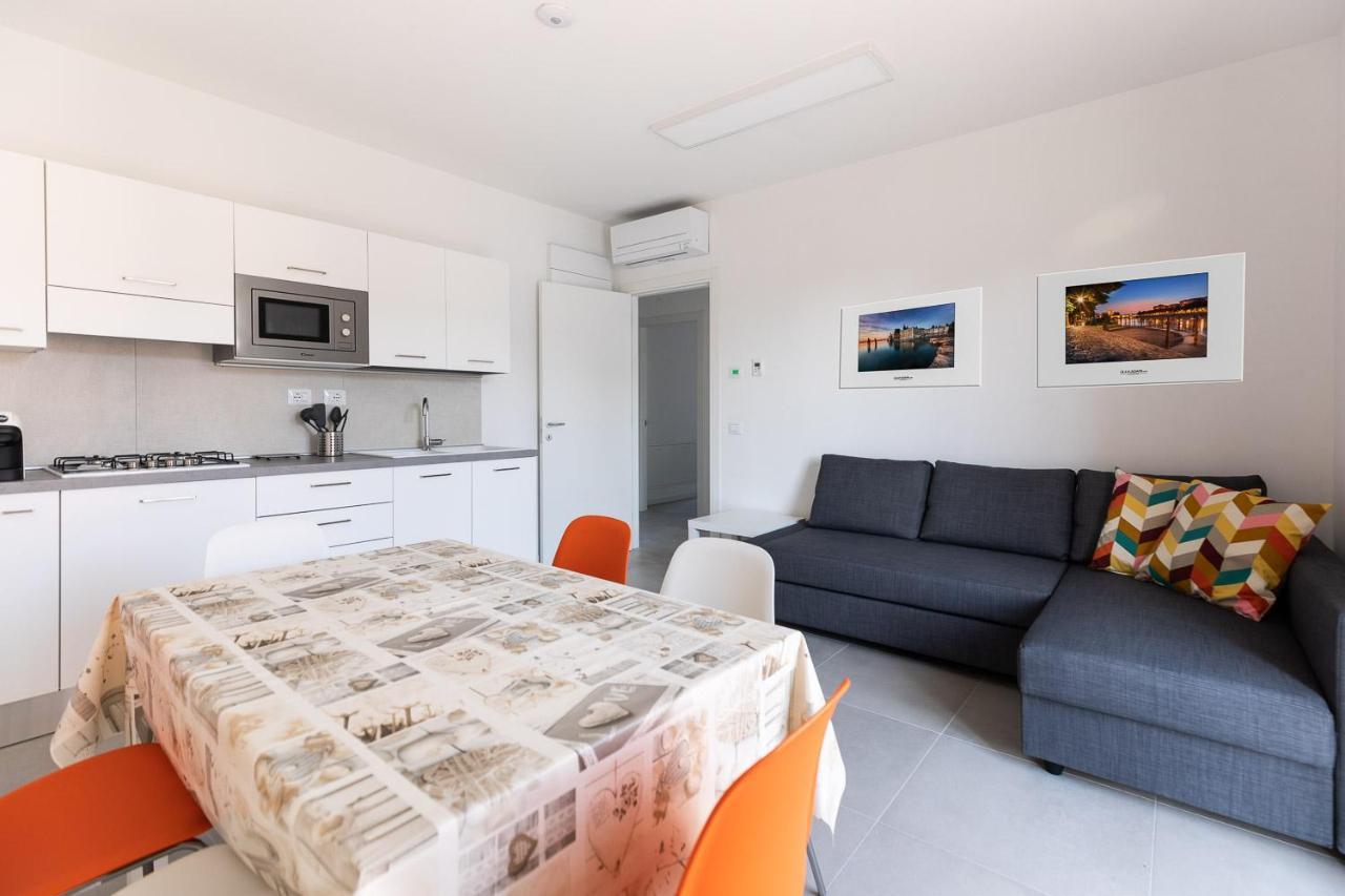 Verona Suites ภายนอก รูปภาพ